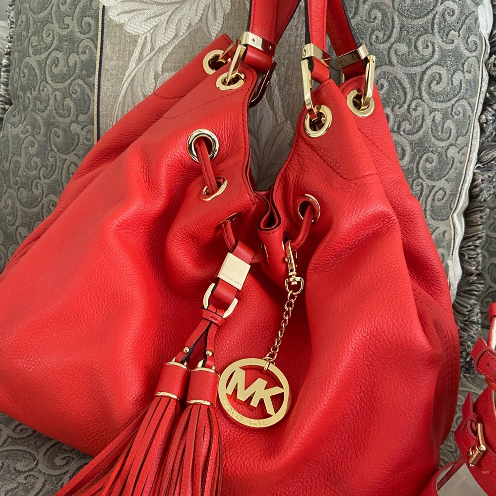 Michael Kors Tassel Hono Bag